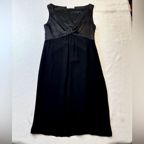 Valentino little black silk dress sold at Valentino spa size 8 size 6 designer - Picture 1 of 13